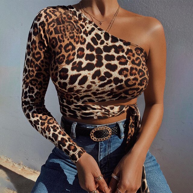 One Shoulder Leopard Print Crop Top